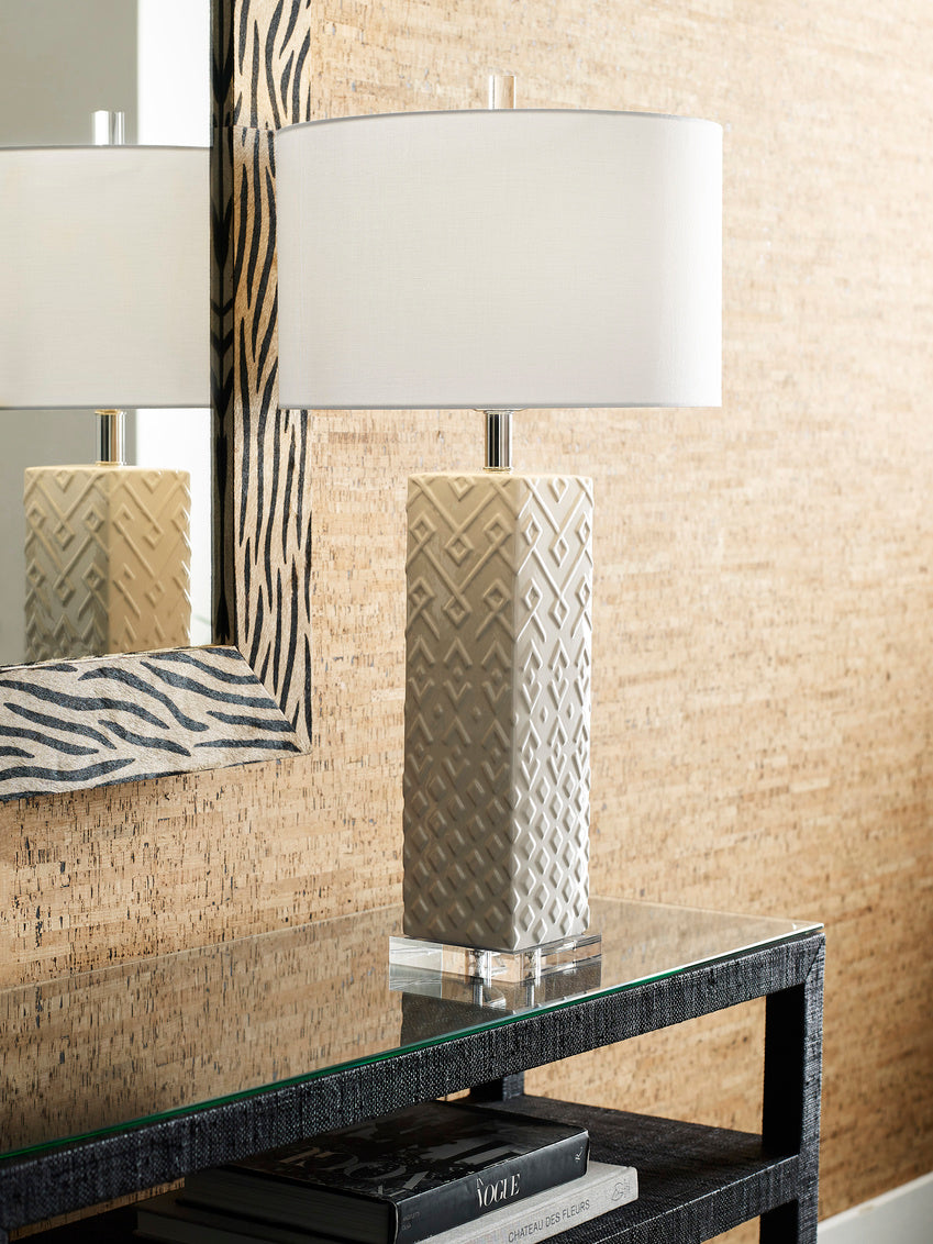 Ujamaa Lamp - White