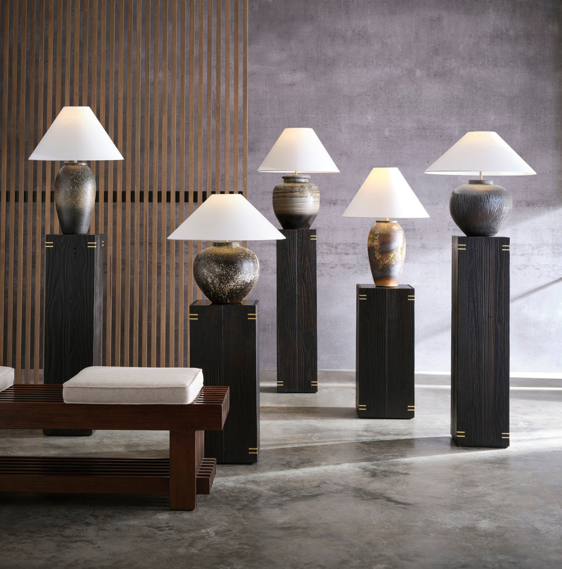 Kuro Table Lamp