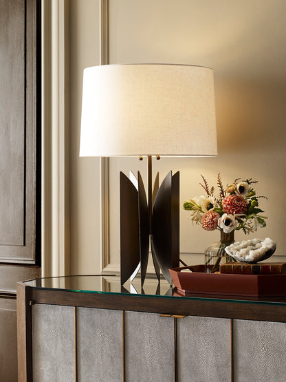 Tilling Lamp