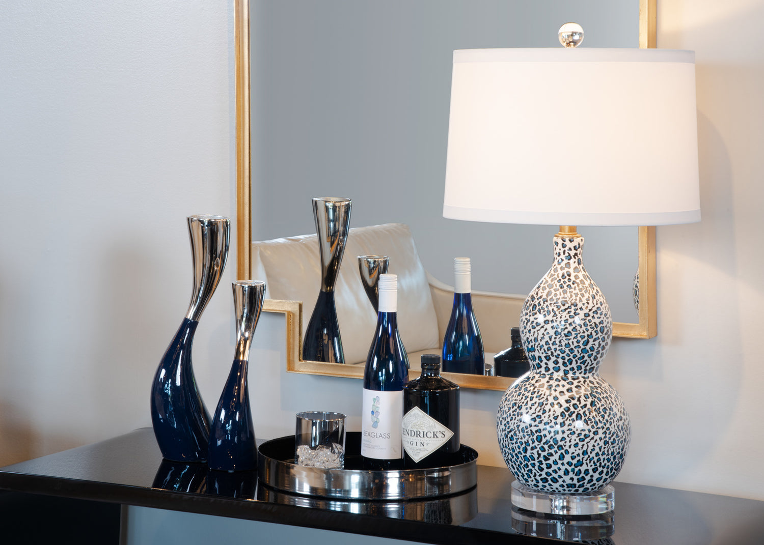 Snow Leopard Lamp - Blue