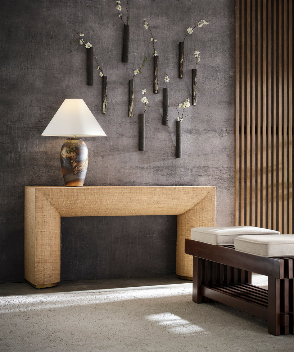Chaiaki Table Lamp